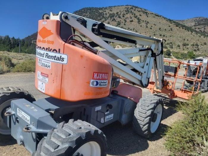 Used 45ft Articulating Boom