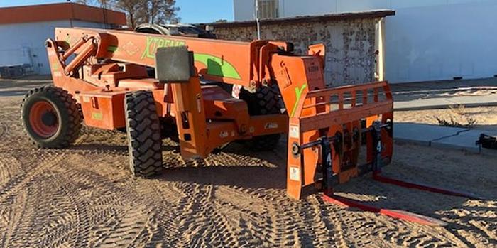 Used XTREME 12,000 lbs Reach Lift