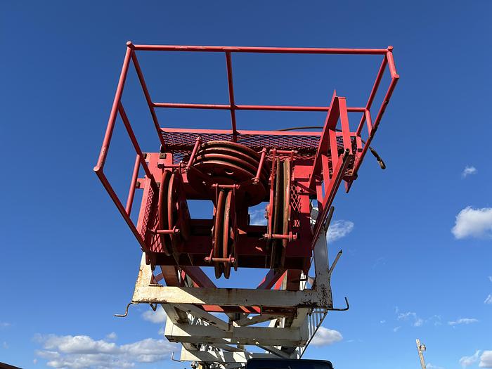 Used 2006 SJ Petro XJ400 Workover Rig