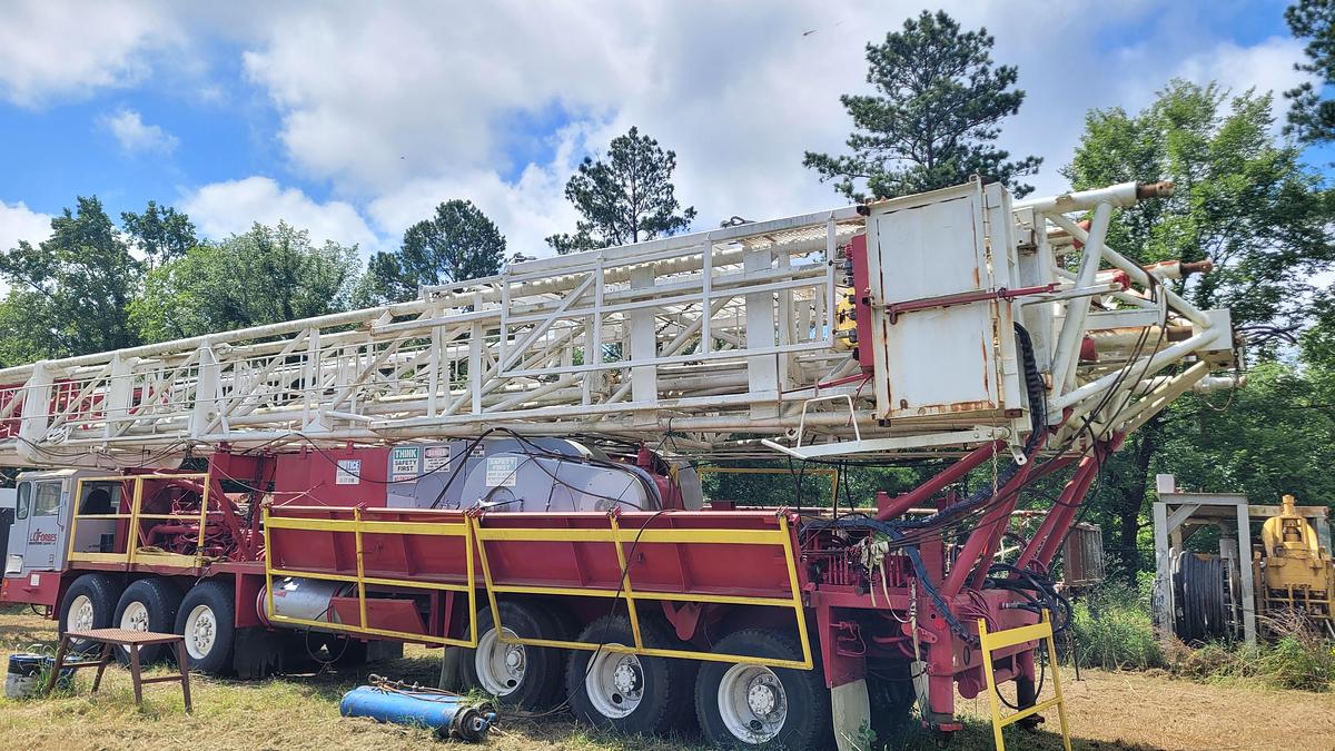 Used 2005 Lanco 750 Workover Rig