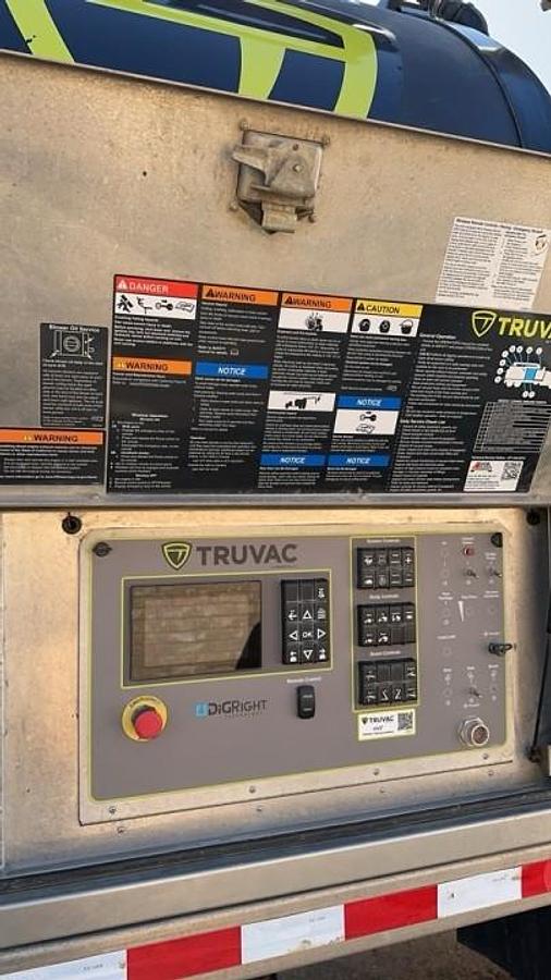 Used 2020 Truvac HXX Vacuum Excavator Truck
