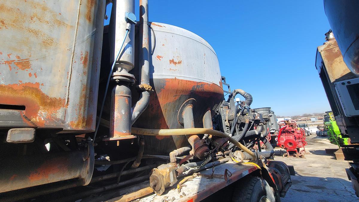 Used 2008 International Cement Pumper