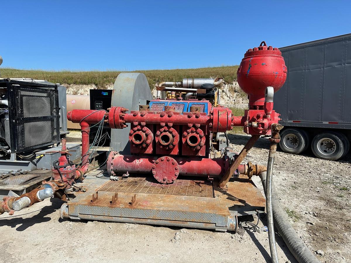 Used 2021 HHF 1000 Triplex Pump