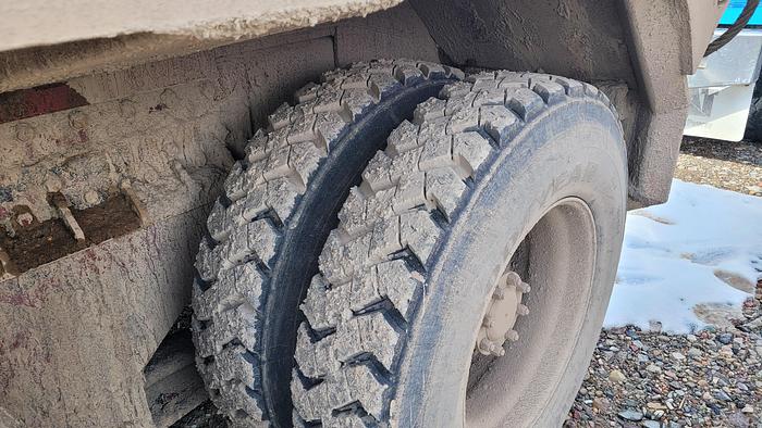 Used 2007 Peterbilt 375 Winch Truck