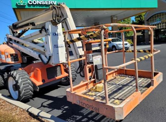 Used 45ft Articulating Boom