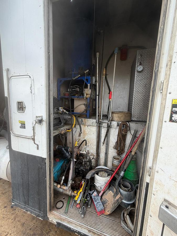 Used 2014 Tornado F4SL Hydro Excavator