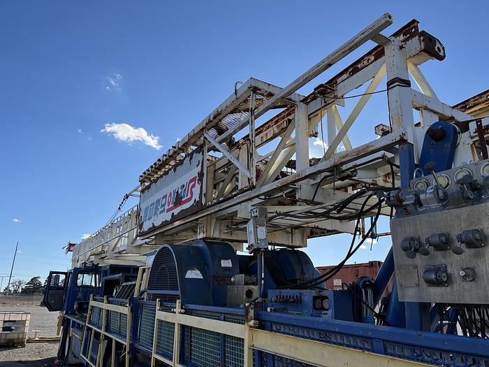 Used 2006 SJ Petro XJ400 Workover Rig