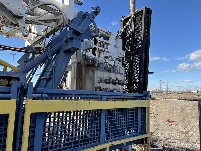 Used 2006 SJ Petro XJ400 Workover Rig