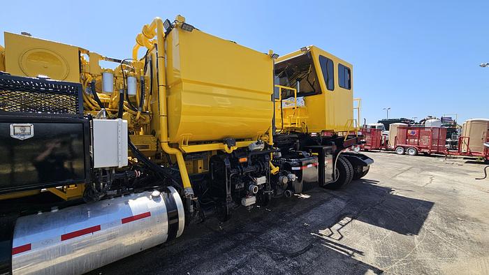 Used 2008 Kenworth Acid Stimulation Trailer