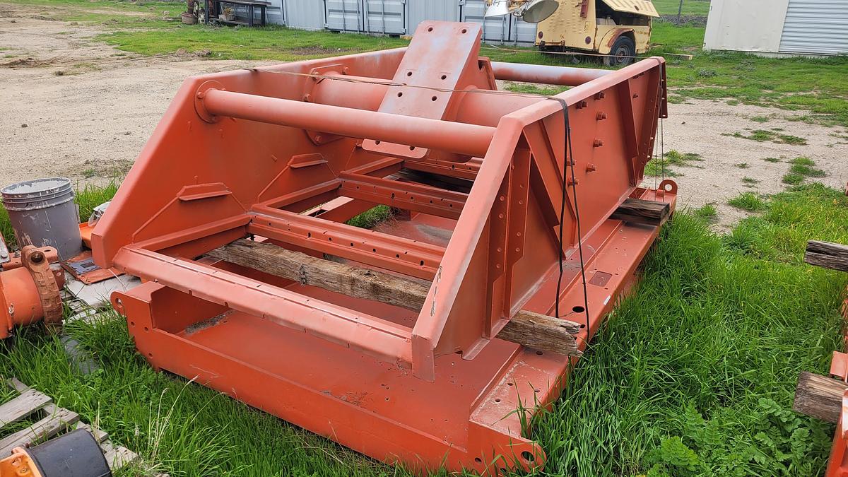 Used MI SWACO Mongoose Shaker Bed