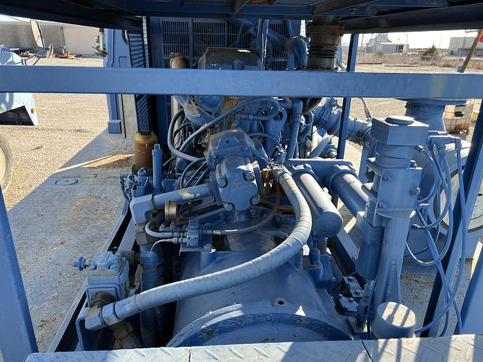 Used 2006 SJ Petro XJ400 Workover Rig