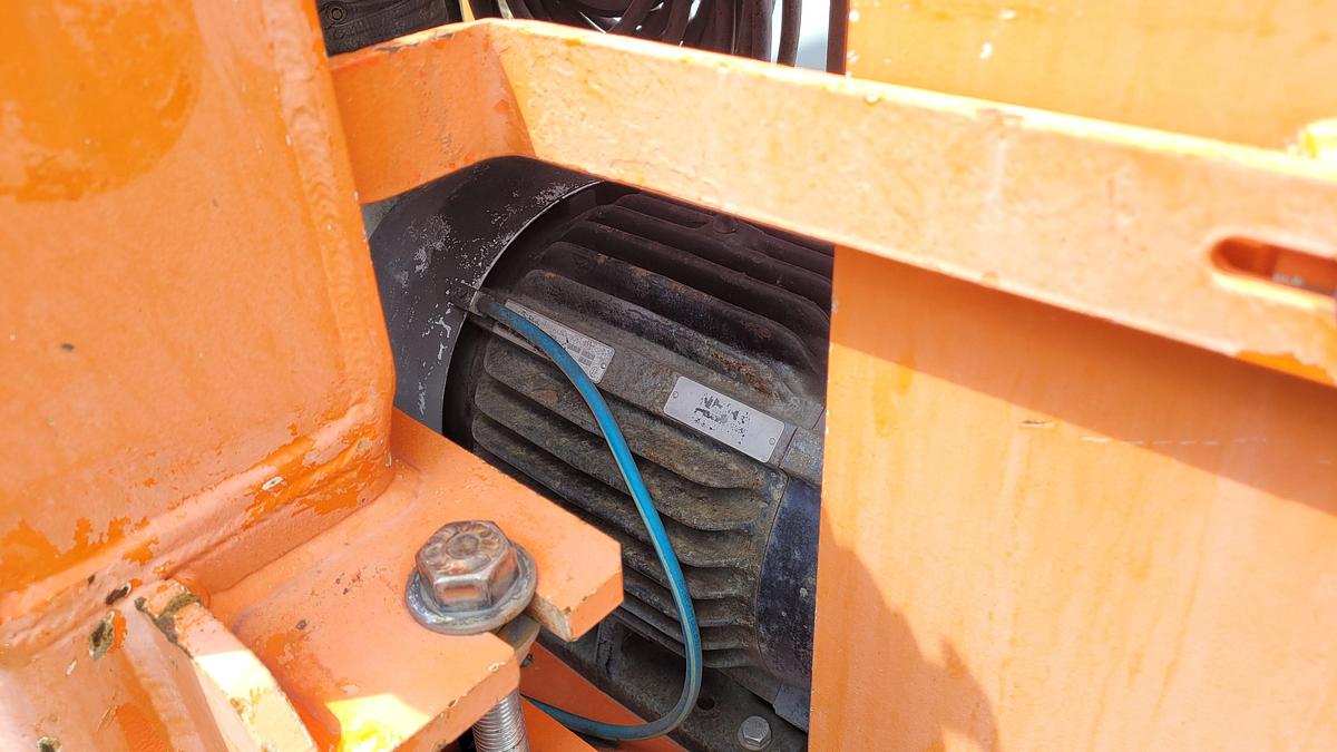 Used 2011 MI SWACO CD 518 HV Centrifuge