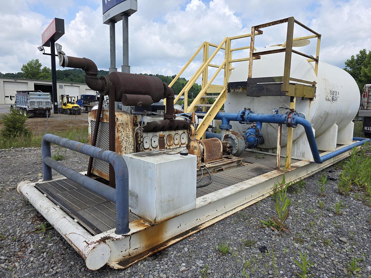 Used Baker Hughes 200 BBL Mix Plant