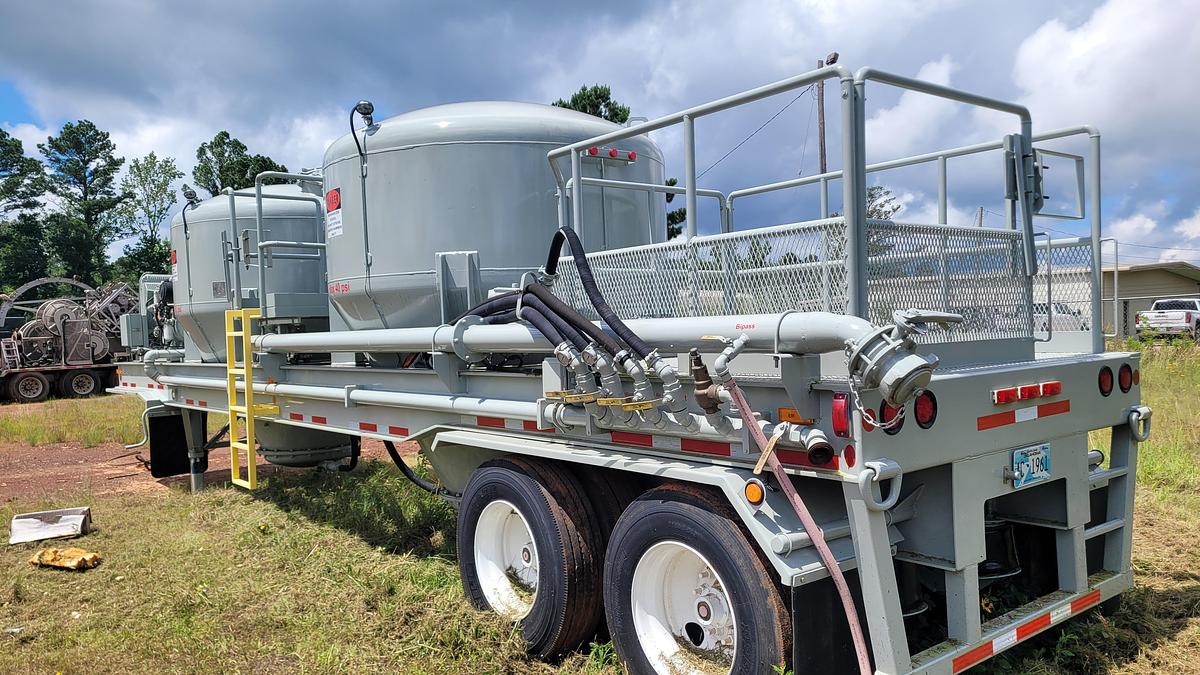 Used 2005 Worley Cement Bulk Trailer
