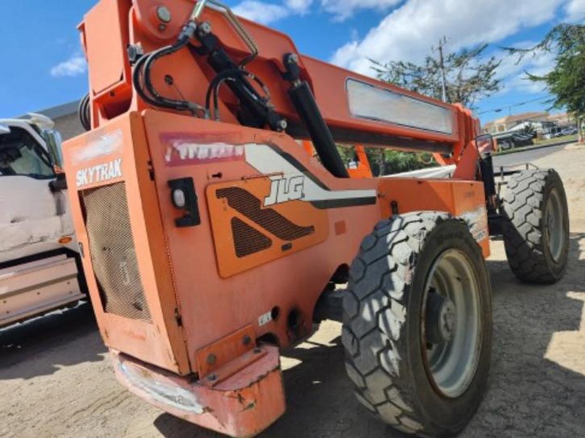 Used 2015 SKY TRAK 6042