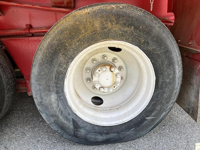 Used 1982 Franks Explorer 300 Carrier