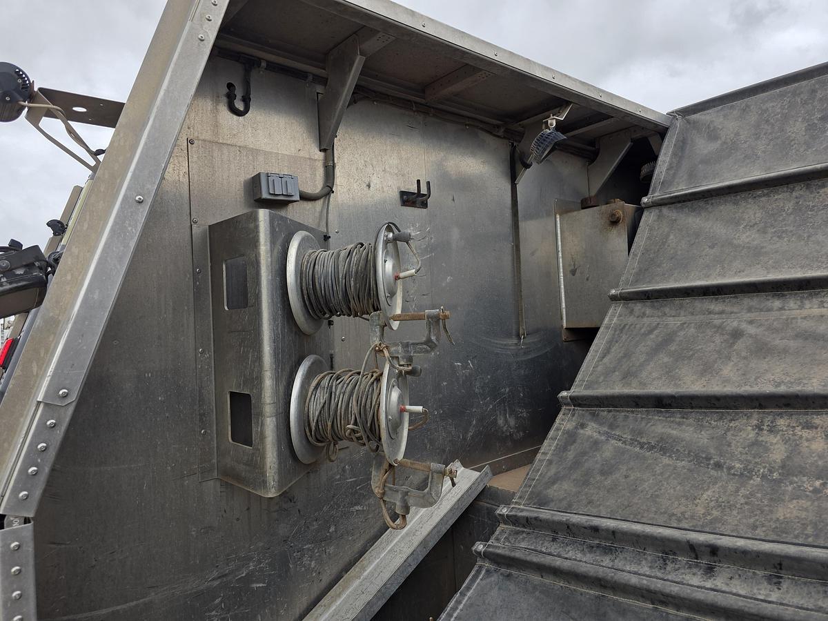 Used 2012 Texas Wireline T440 Wireline Truck