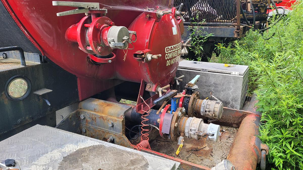 Used 2011 International WorkStar Vacuum Truck