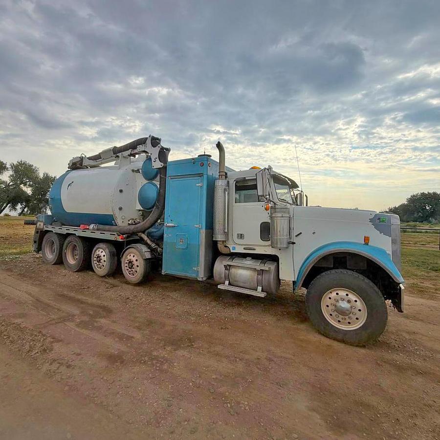 Used 2008 Super Products Mud Dog 1200 Hydro Excavator