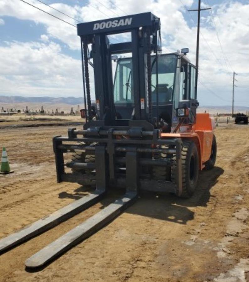Used 2021 Doosan D160S-7 36K Warehouse forklift