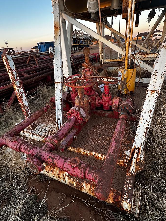 Used 2008 NOV 5C Workover Rig