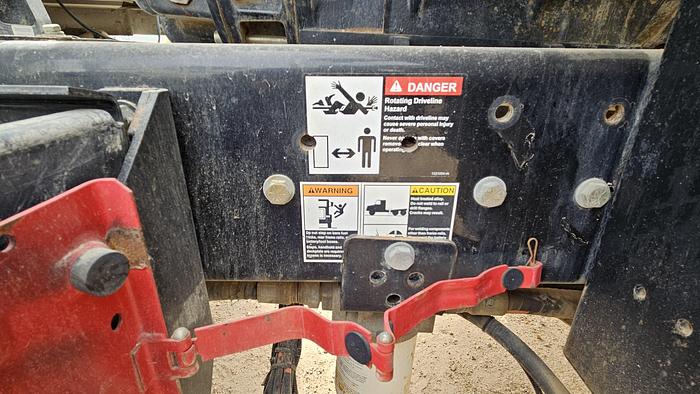 Used 2015 Guzzler Vacuum Excavator Truck