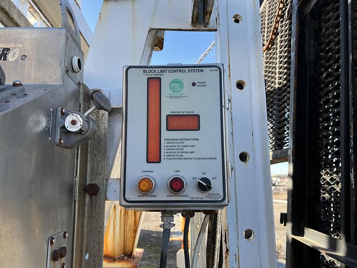 Used 2006 SJ Petro XJ400 Workover Rig