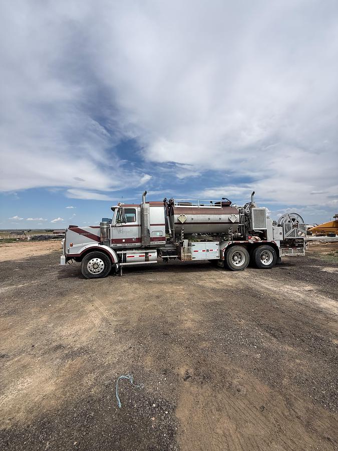 Used 2005 Western Star Cement Pumper