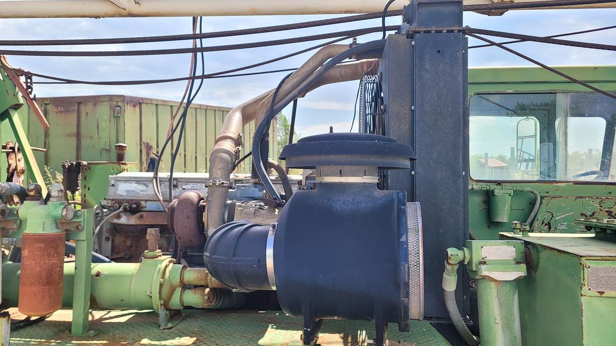 Used 1980 Franks 1287 Workover Rig