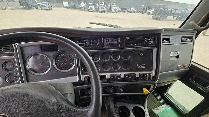 Used 2015 Guzzler Vacuum Excavator Truck