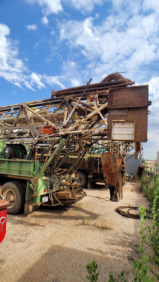 Used 1980 Franks 1287 Workover Rig