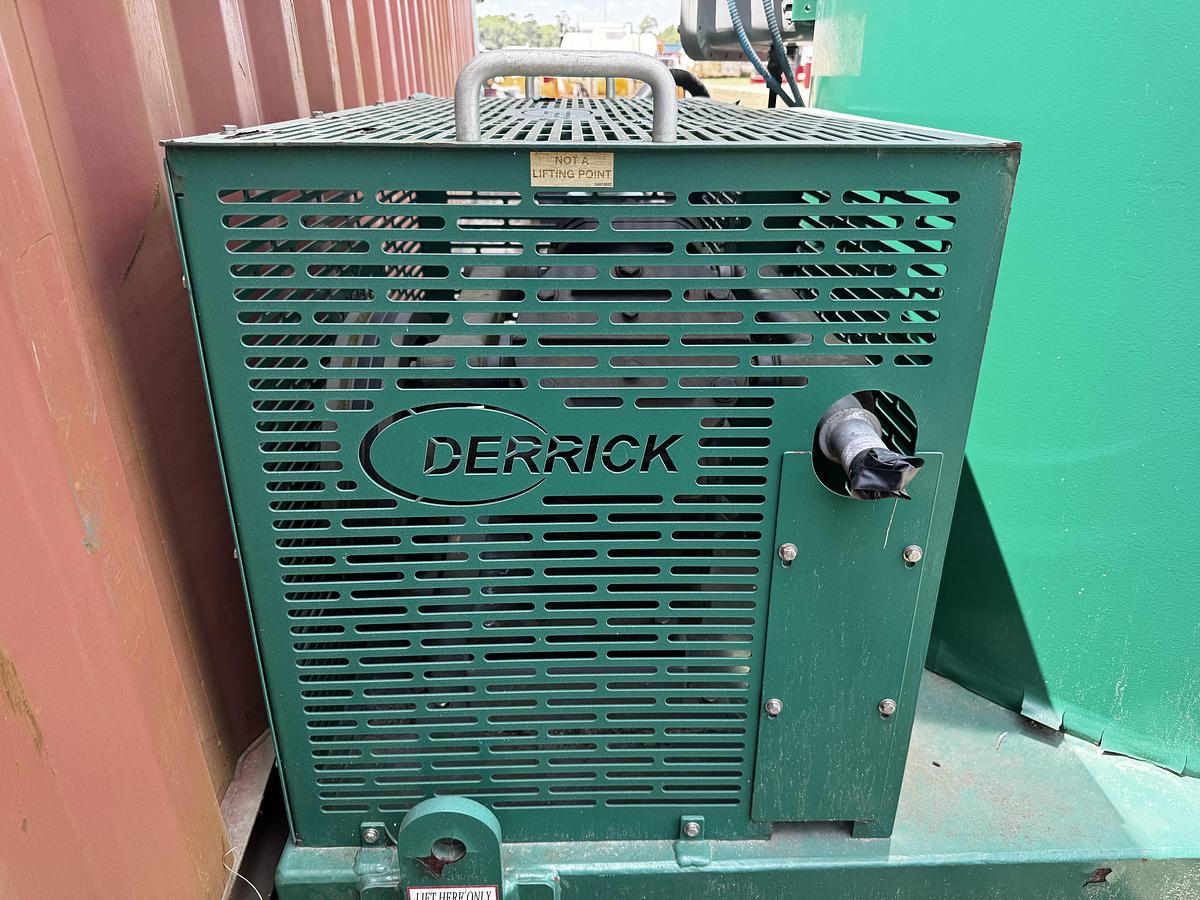 Used Derrick Vacu-Flo 1200 Vacuum Degasser
