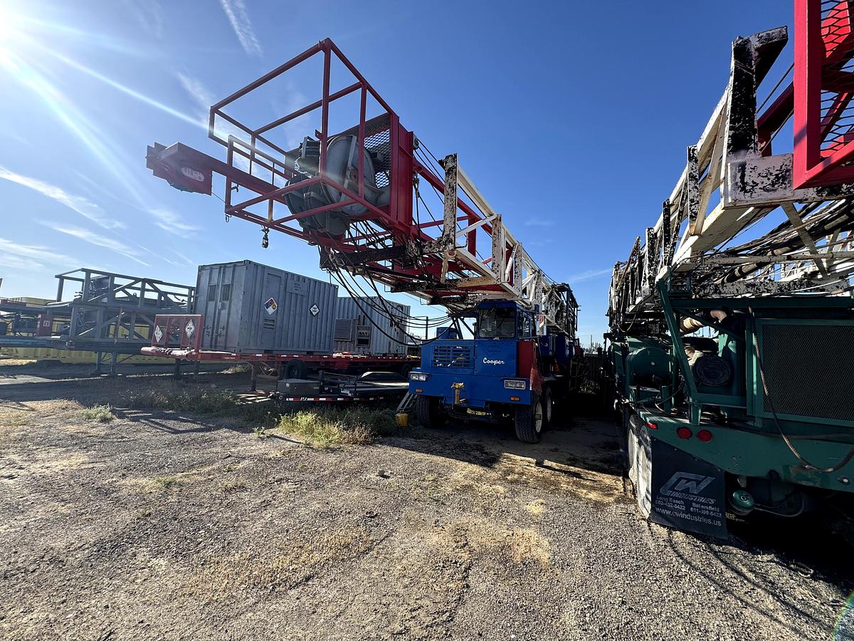 Refurbished 1985 Cooper 350 Workover Rig