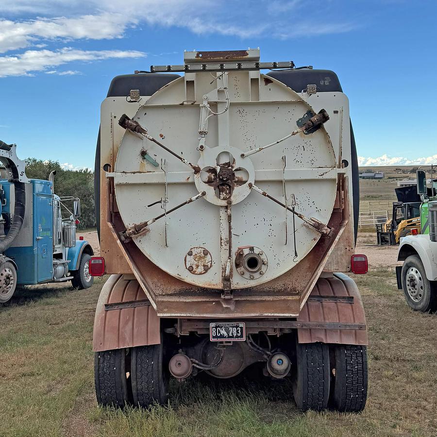 Used 2013 Tornado F4SL Hydro Excavator