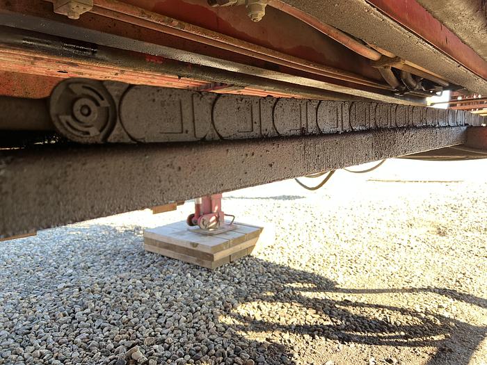 Used 2013 Hawker Pipe Handler