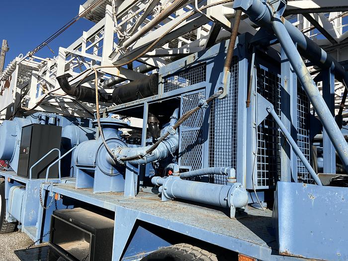 Used 2006 SJ Petro XJ400 Workover Rig