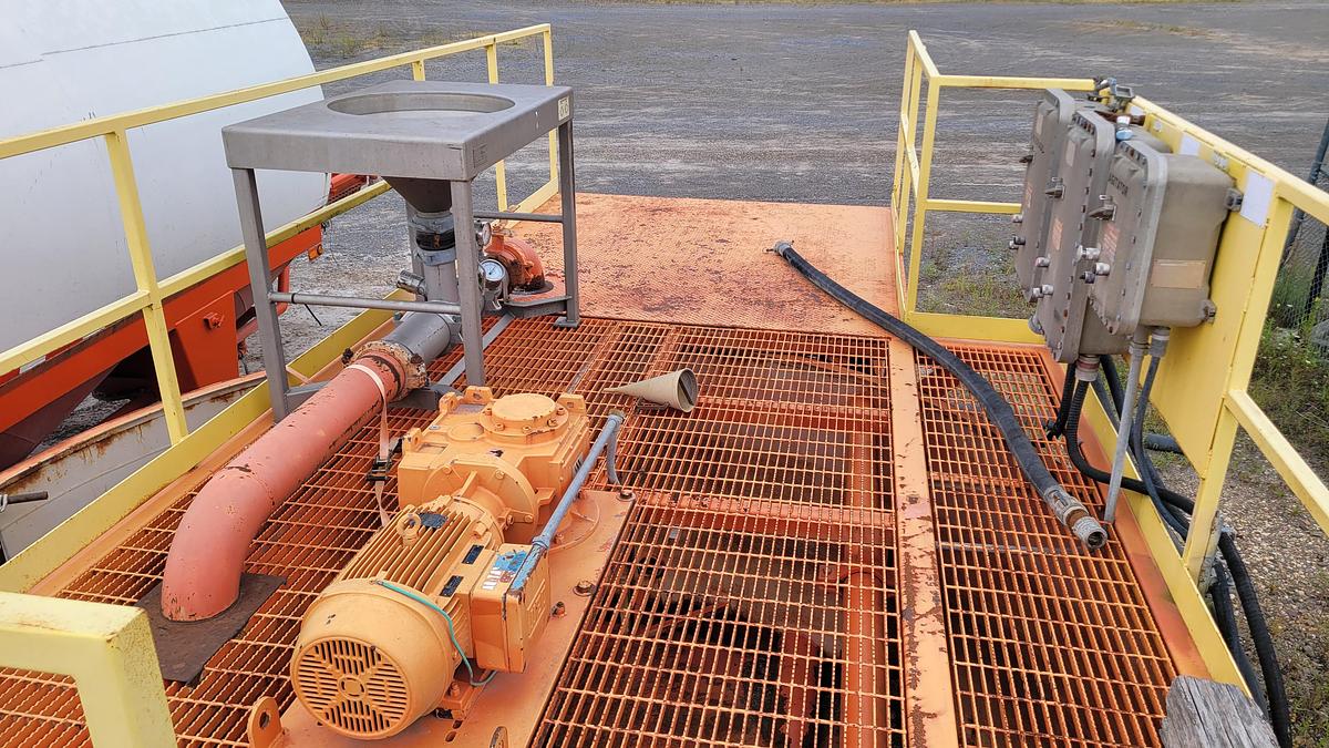 Used 2014 Mix Tank 100 BBL