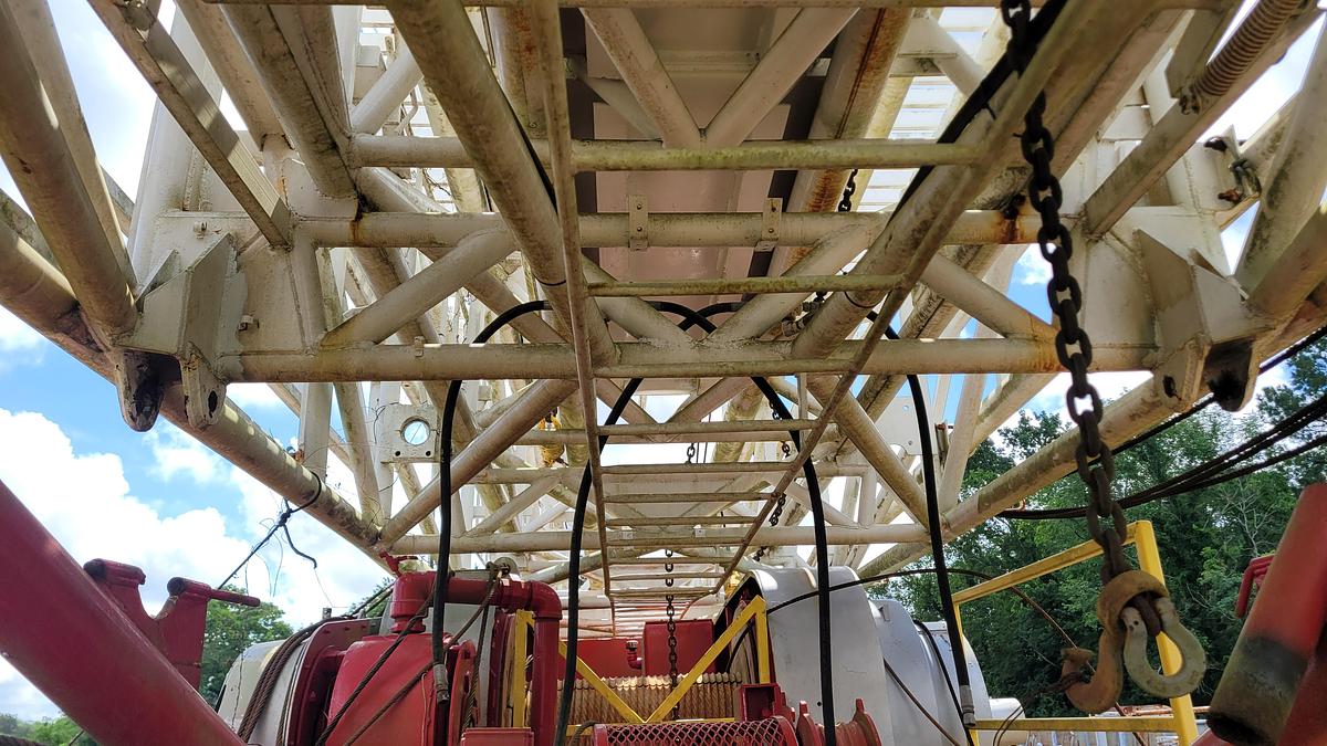 Used 2005 Lanco 750 Workover Rig