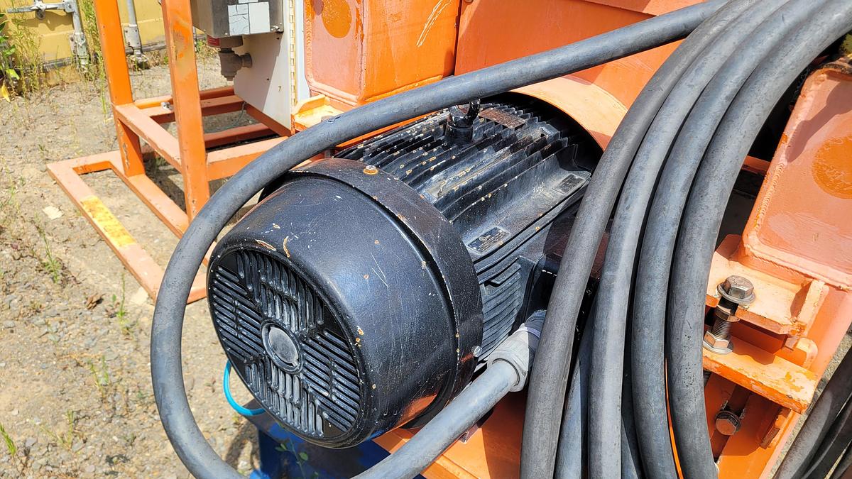 Used 2011 MI SWACO CD 518 HV Centrifuge