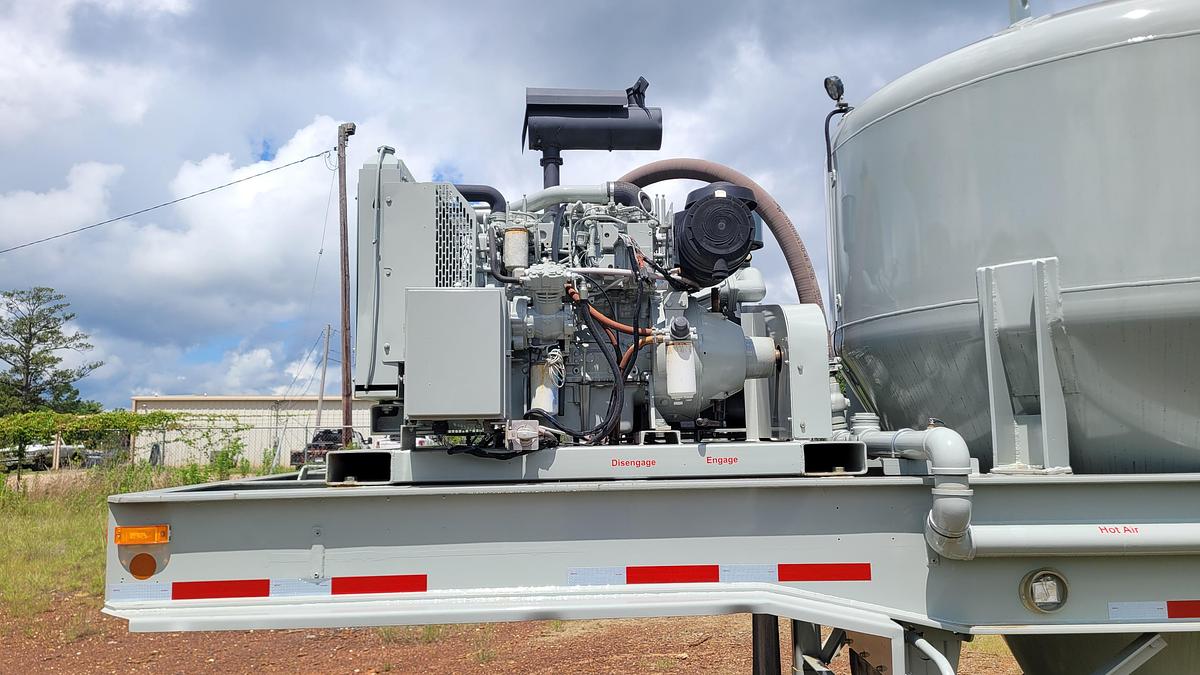 Used 2005 Worley Cement Bulk Trailer