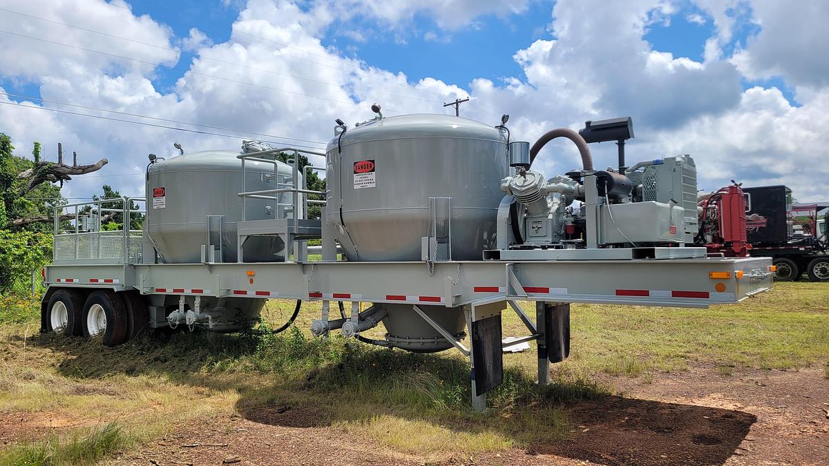 Used 2005 Worley Cement Bulk Trailer