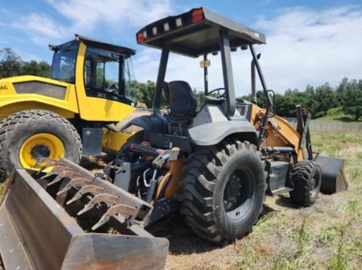 Used Case Skip Loader