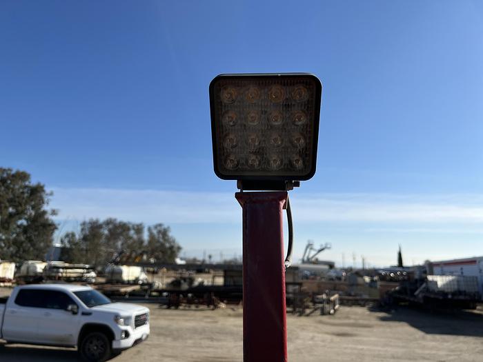 Used 2013 Hawker Pipe Handler