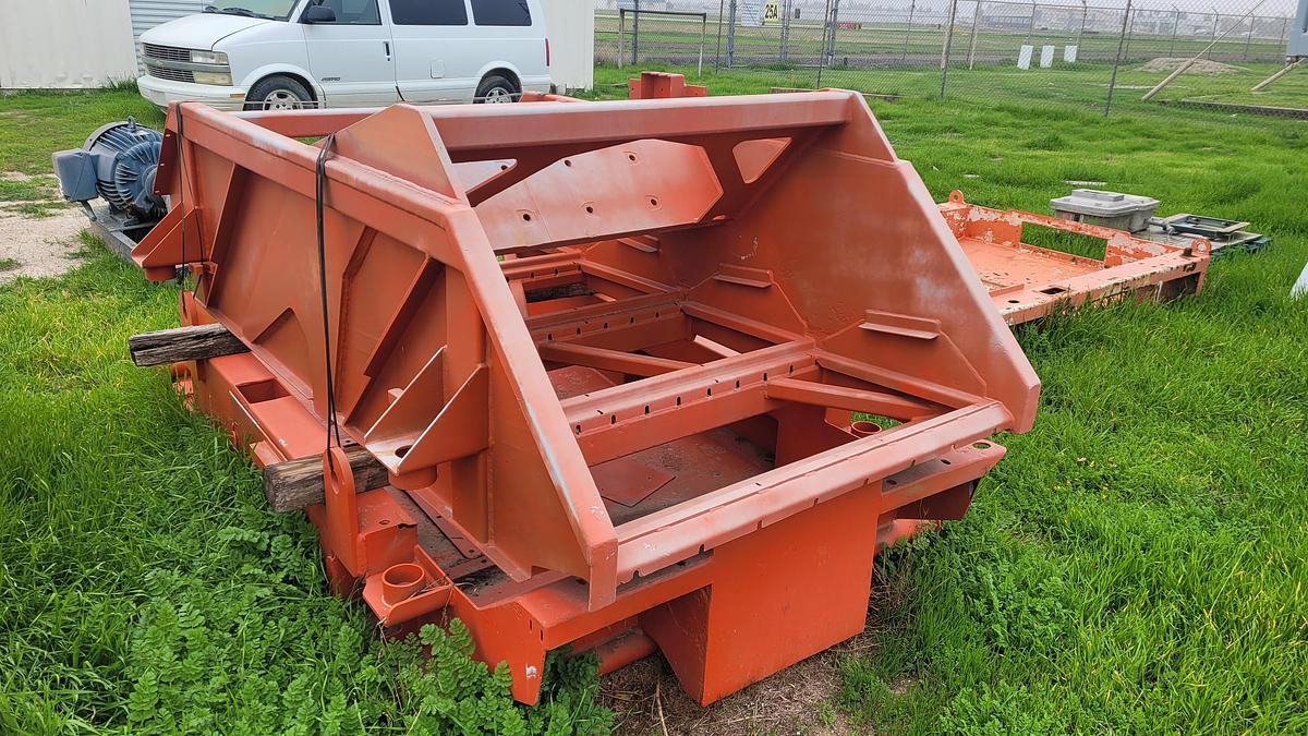 Used MI SWACO Mongoose Shaker Bed