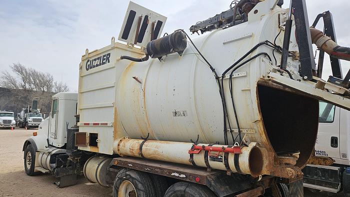 Used 2015 Guzzler Vacuum Excavator Truck