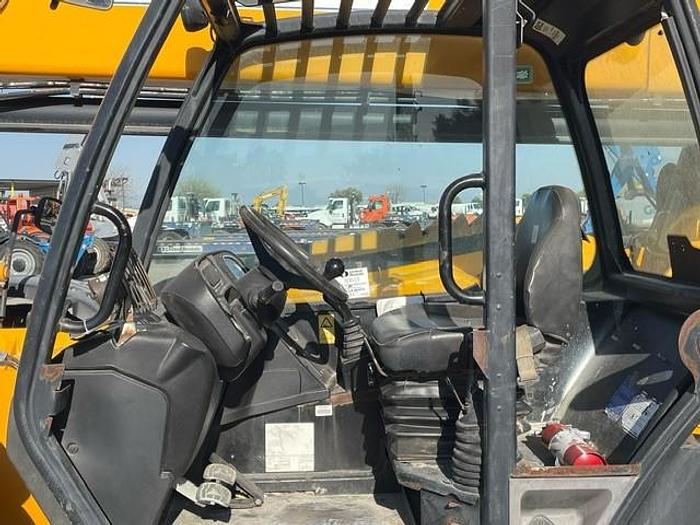 Used JCB 9,000Lbs Reach Lift