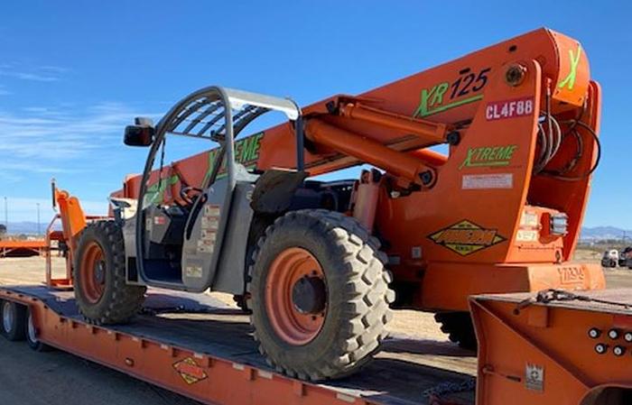 Used XTREME 12,000 lbs Reach Lift