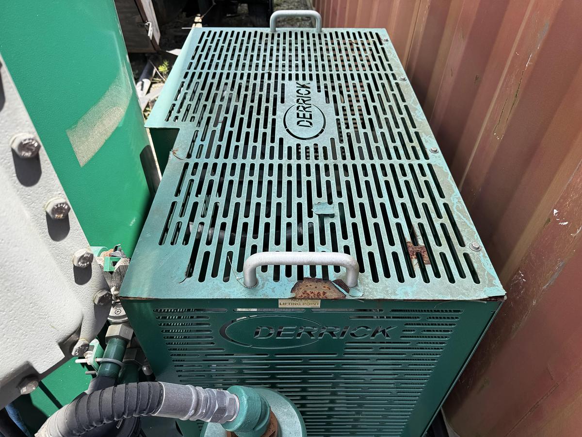 Used Derrick Vacu-Flo 1200 Vacuum Degasser