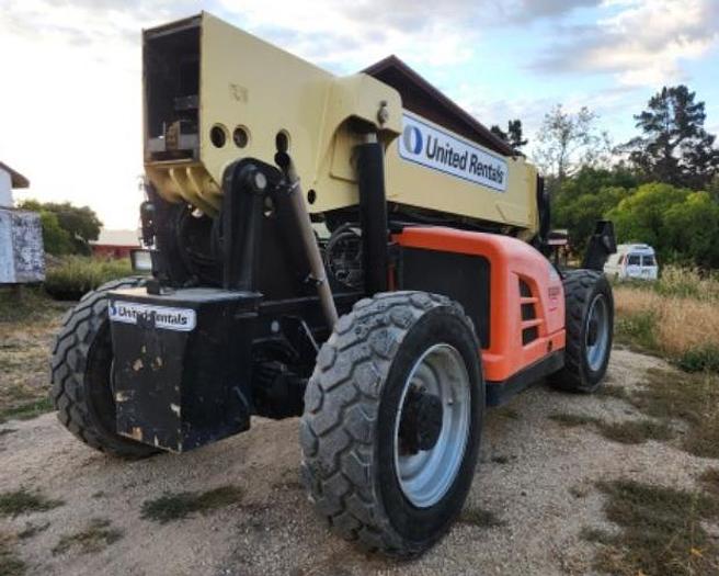 Used 2015 JLG 12k Reach Forklift G12-55A
