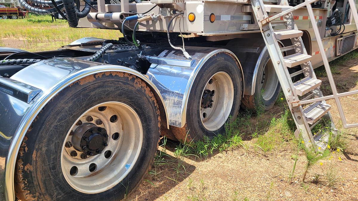 Used 2007 NOV Hydra Rig Coiled Tubing Unit